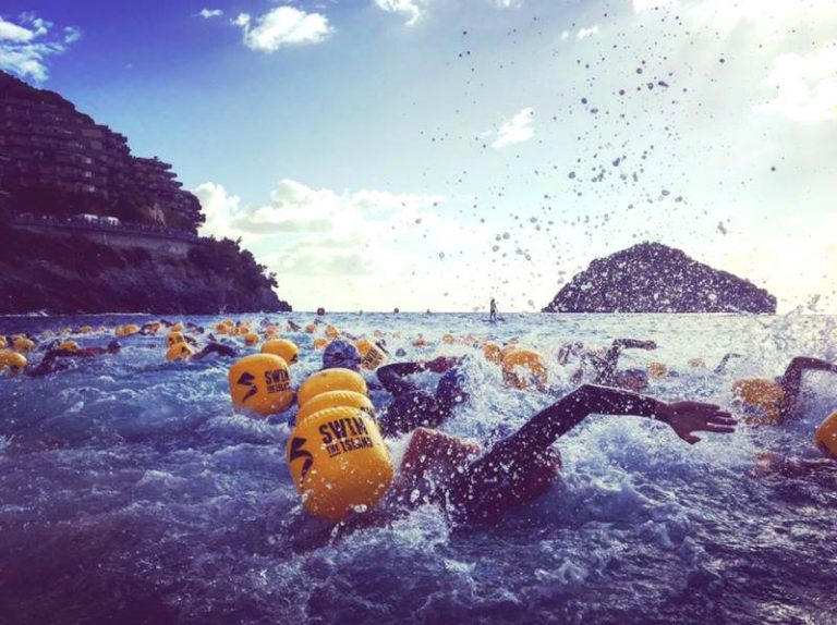 “Swimtheisland Golfo dell’Isola”: in sicurezza con la Società Nazionale di Salvamento