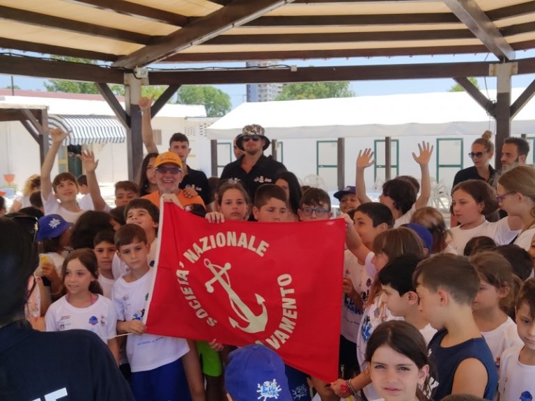 “Papà ti salvo io”: iniziati gli incontri del progetto “EDUCAMP CONI Salerno 2022”